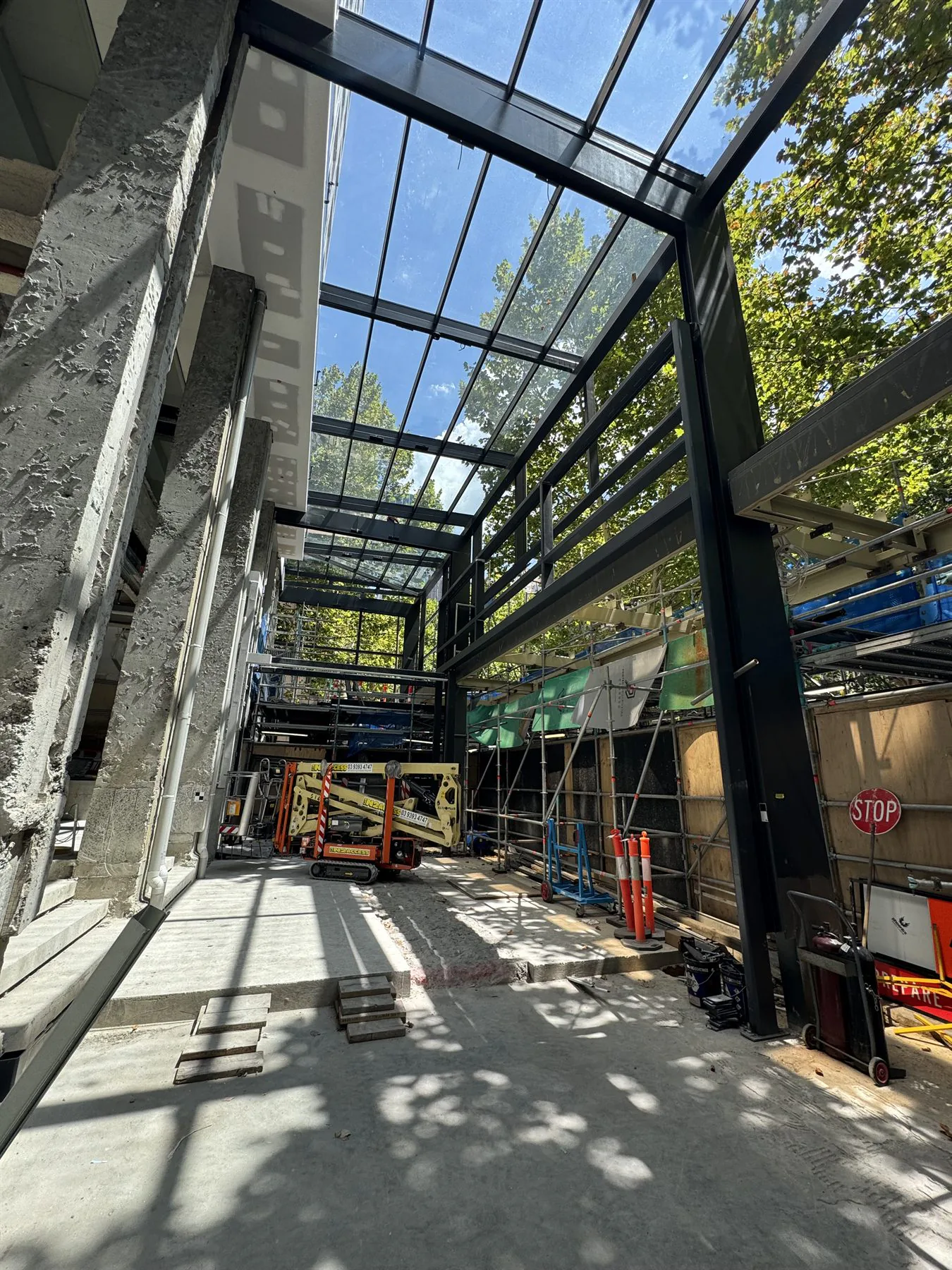379 Collins St. structural steel project
